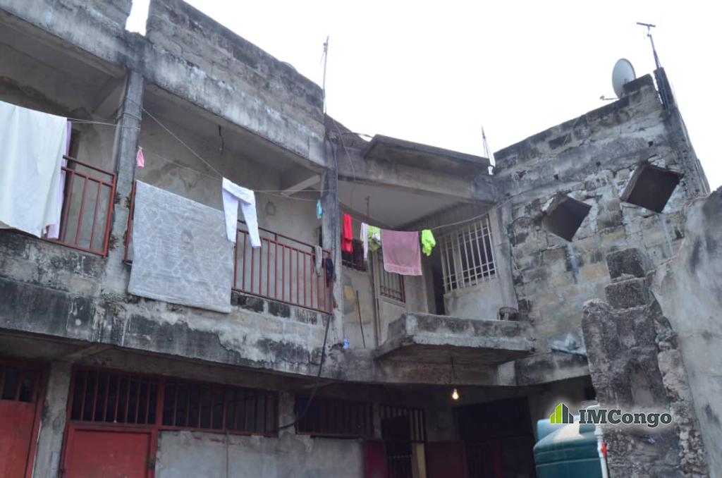 A vendre Immeuble inachevé - Quartier Funa Kinshasa Limete